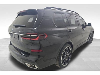 2025 BMW X7 xDrive40i