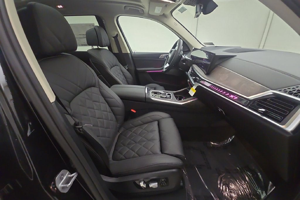 2027 BMW X7 xDrive40i