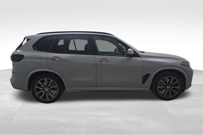 2025 BMW X5 xDrive40i