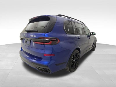 2027 BMW X7 M60i