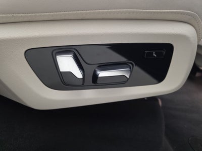 2027 BMW X7 M60i