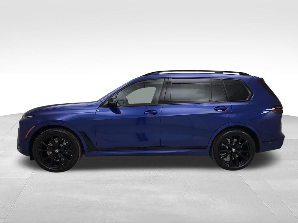 2027 BMW X7 M60i