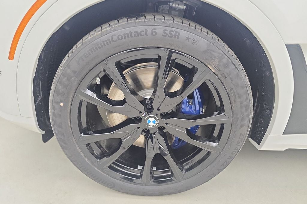 2027 BMW X7 M60i