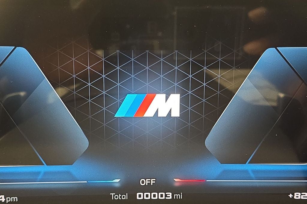 2027 BMW X7 M60i