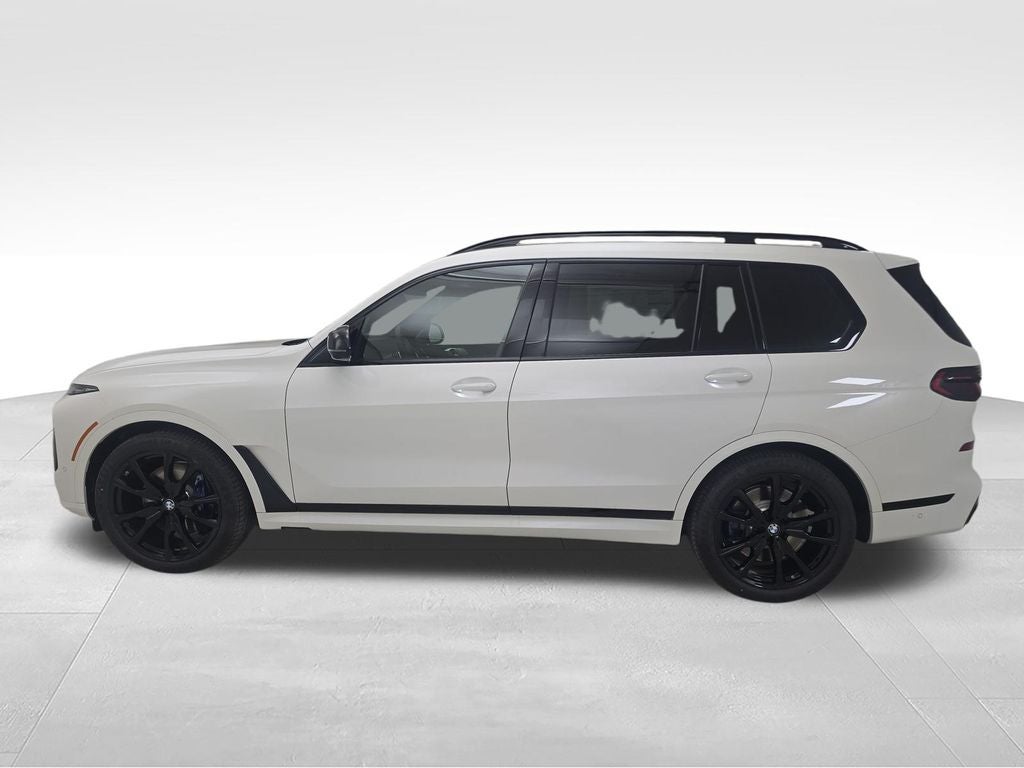 2027 BMW X7 M60i