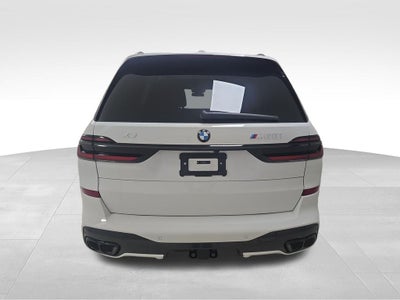 2027 BMW X7 M60i