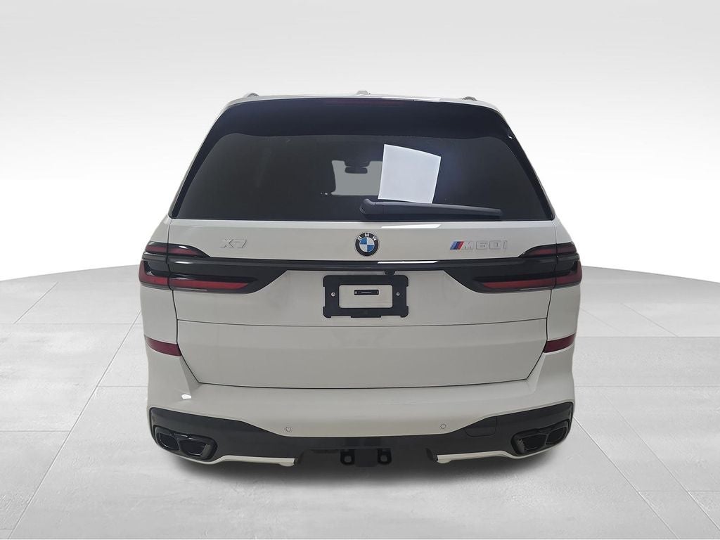 2027 BMW X7 M60i