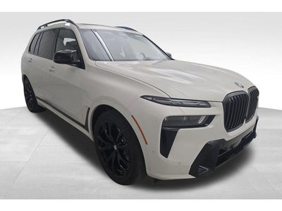2027 BMW X7 M60i