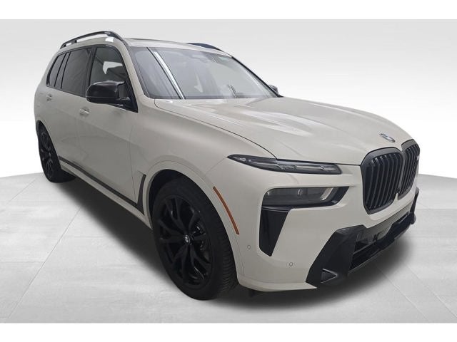 2027 BMW X7 M60i