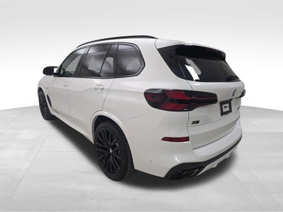 2026 BMW X5 M60i