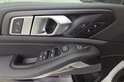 2026 BMW X5 M60i