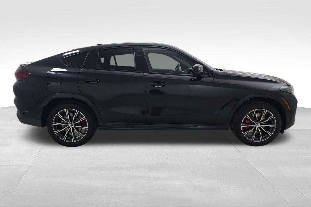 2027 BMW X6 xDrive40i