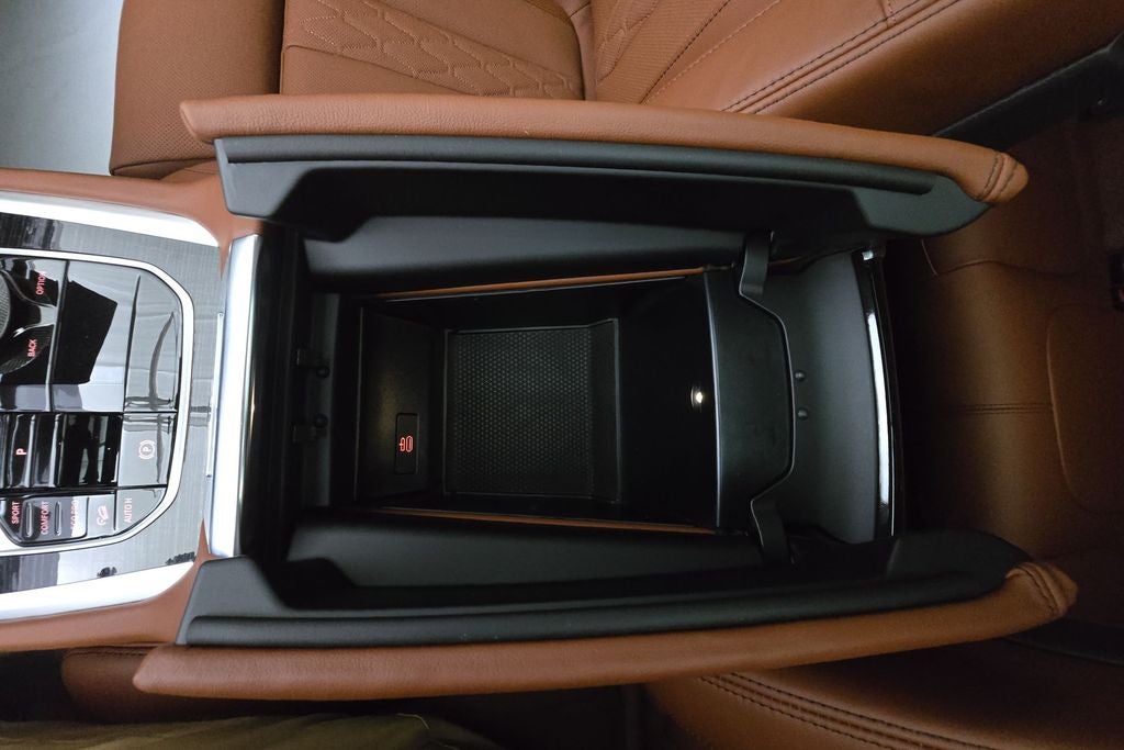 2027 BMW X6 xDrive40i