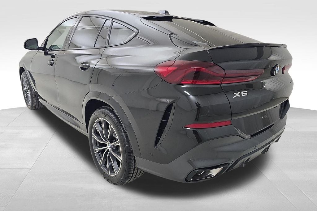 2027 BMW X6 xDrive40i