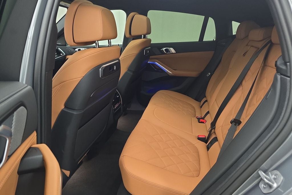 2027 BMW X6 xDrive40i
