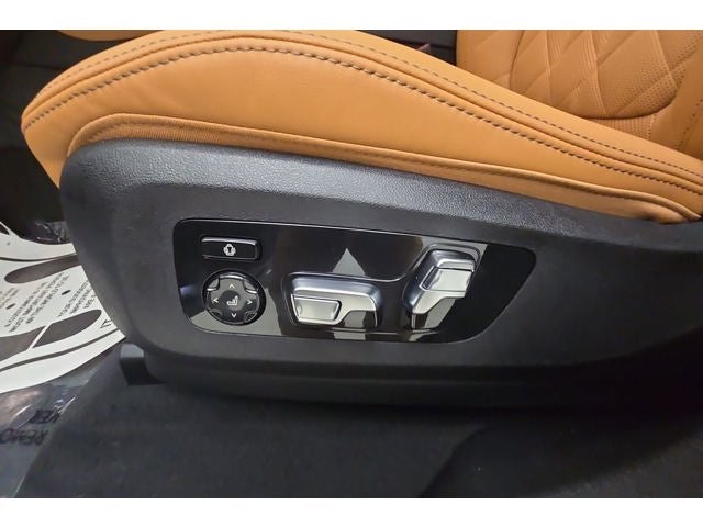 2027 BMW X6 xDrive40i