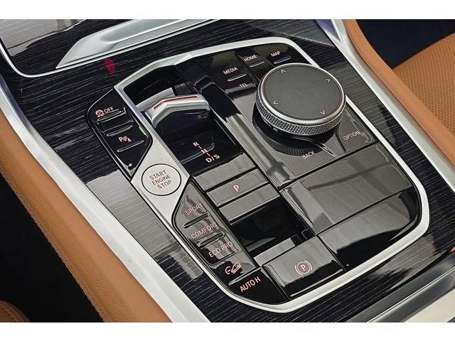 2027 BMW X6 xDrive40i