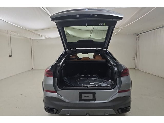 2027 BMW X6 xDrive40i