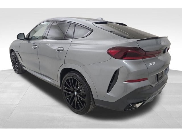 2027 BMW X6 xDrive40i