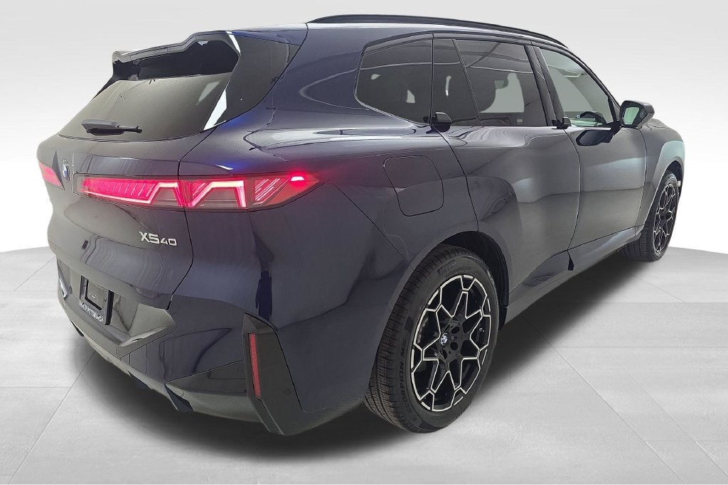 2027 BMW X5 40 xDrive