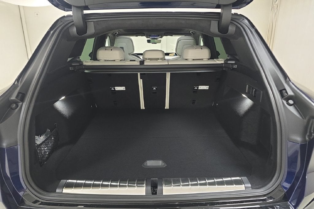 2027 BMW X5 40 xDrive