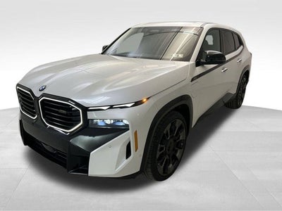 2023 BMW XM Base