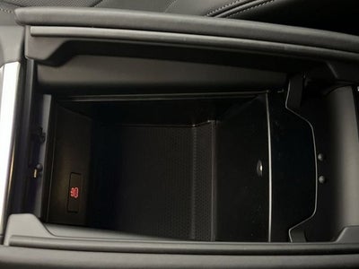2023 BMW XM Base