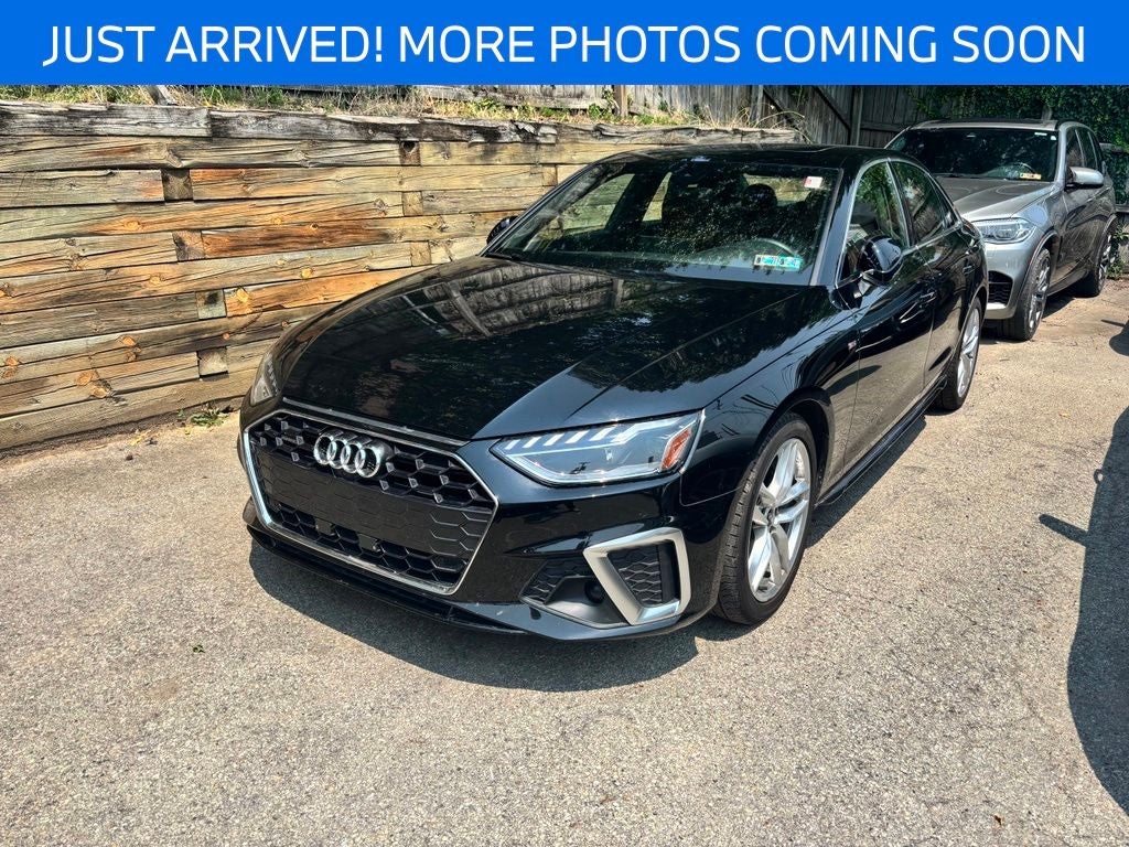 2022 Audi A4 45 S line Premium Plus quattro