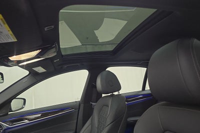 2023 BMW 5 Series 530i xDrive