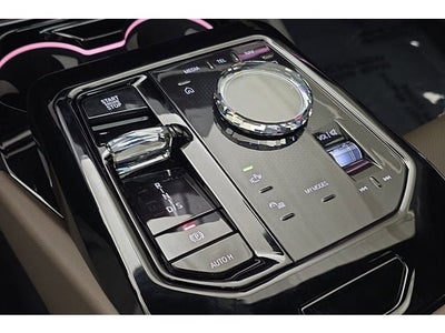2027 BMW 550e 550e xDrive