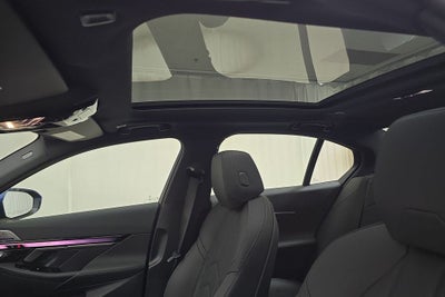 2027 BMW 550e 550e xDrive