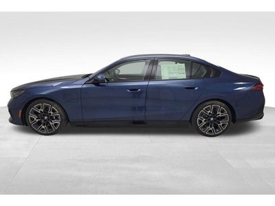 2027 BMW 550e 550e xDrive