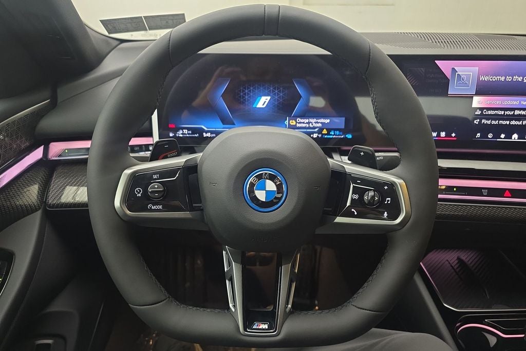 2027 BMW 550e 550e xDrive