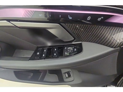 2027 BMW 550e 550e xDrive