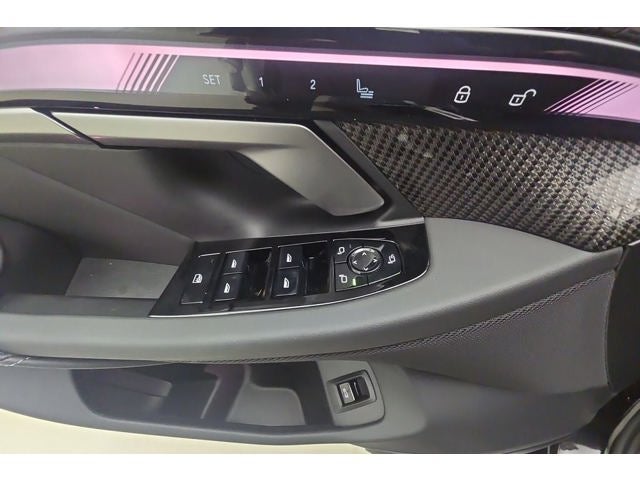 2027 BMW 550e 550e xDrive