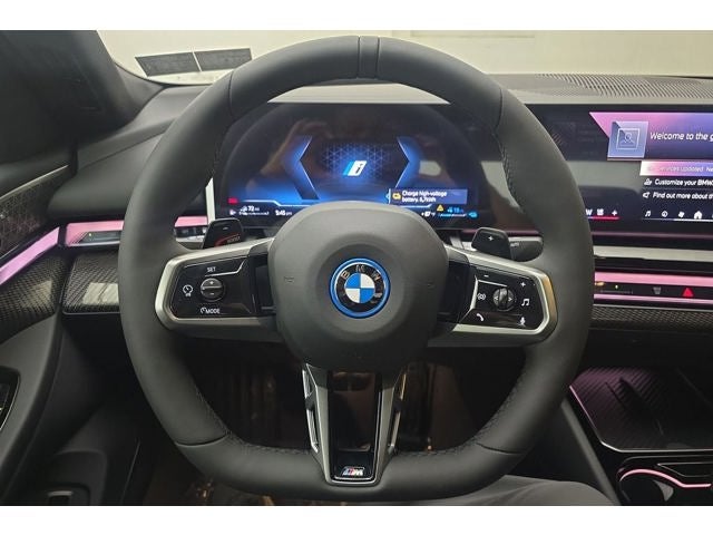 2027 BMW 550e 550e xDrive