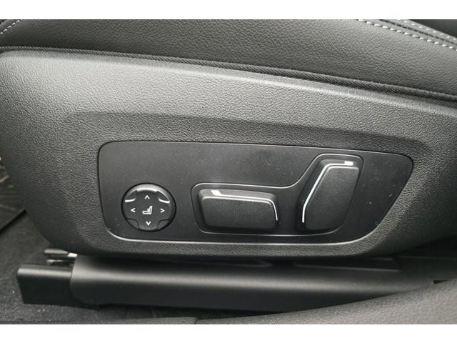 2026 BMW 330i 330i xDrive