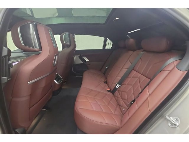2026 BMW 740i 740i xDrive