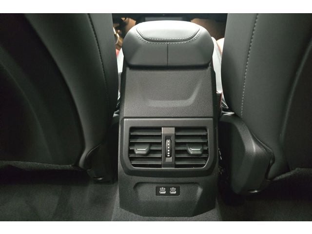 2026 BMW 235i M235i xDrive