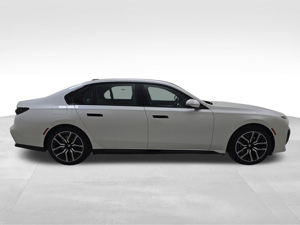 2026 BMW 750e xDrive 750e xDrive