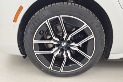 2026 BMW 750e xDrive 750e xDrive