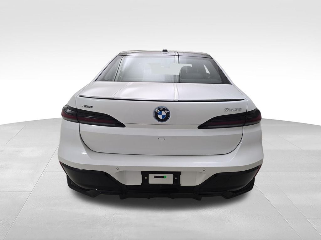 2026 BMW 750e xDrive 750e xDrive