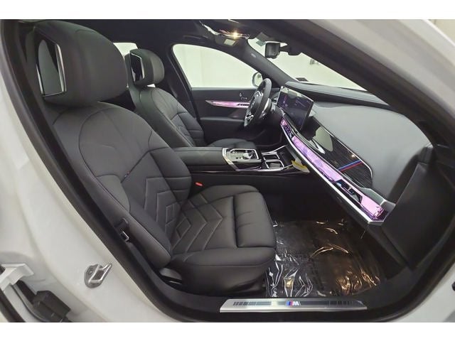 2026 BMW 750e xDrive 750e xDrive