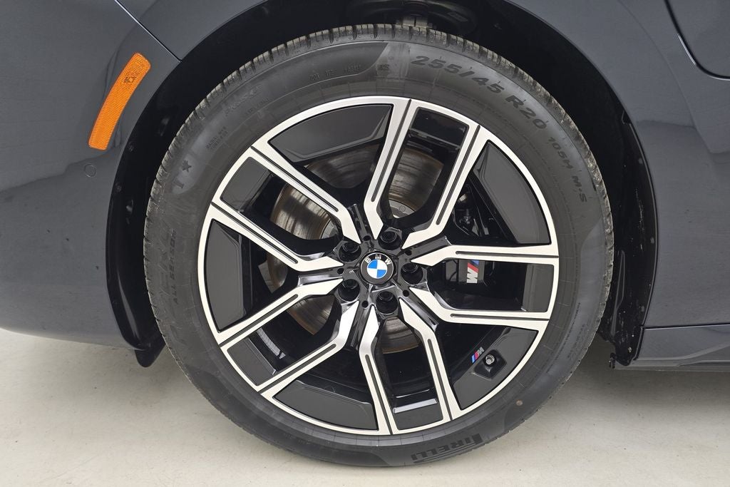 2025 BMW 750e xDrive 750e xDrive