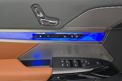 2025 BMW 750e xDrive 750e xDrive