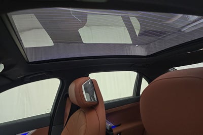 2025 BMW 750e xDrive 750e xDrive