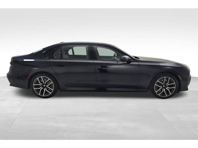 2025 BMW 750e xDrive 750e xDrive