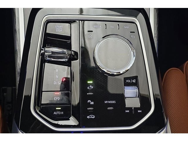 2025 BMW 750e xDrive 750e xDrive