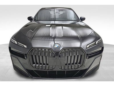 2025 BMW 750e xDrive 750e xDrive
