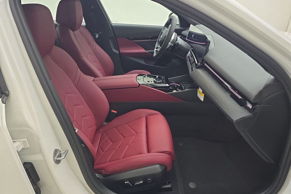 2026 BMW 530i 530i xDrive